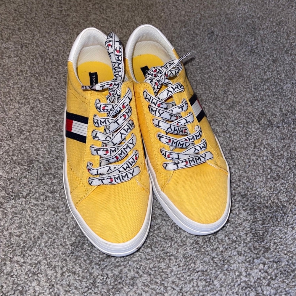Tommy Hilfiger Sneakers Women’s 7